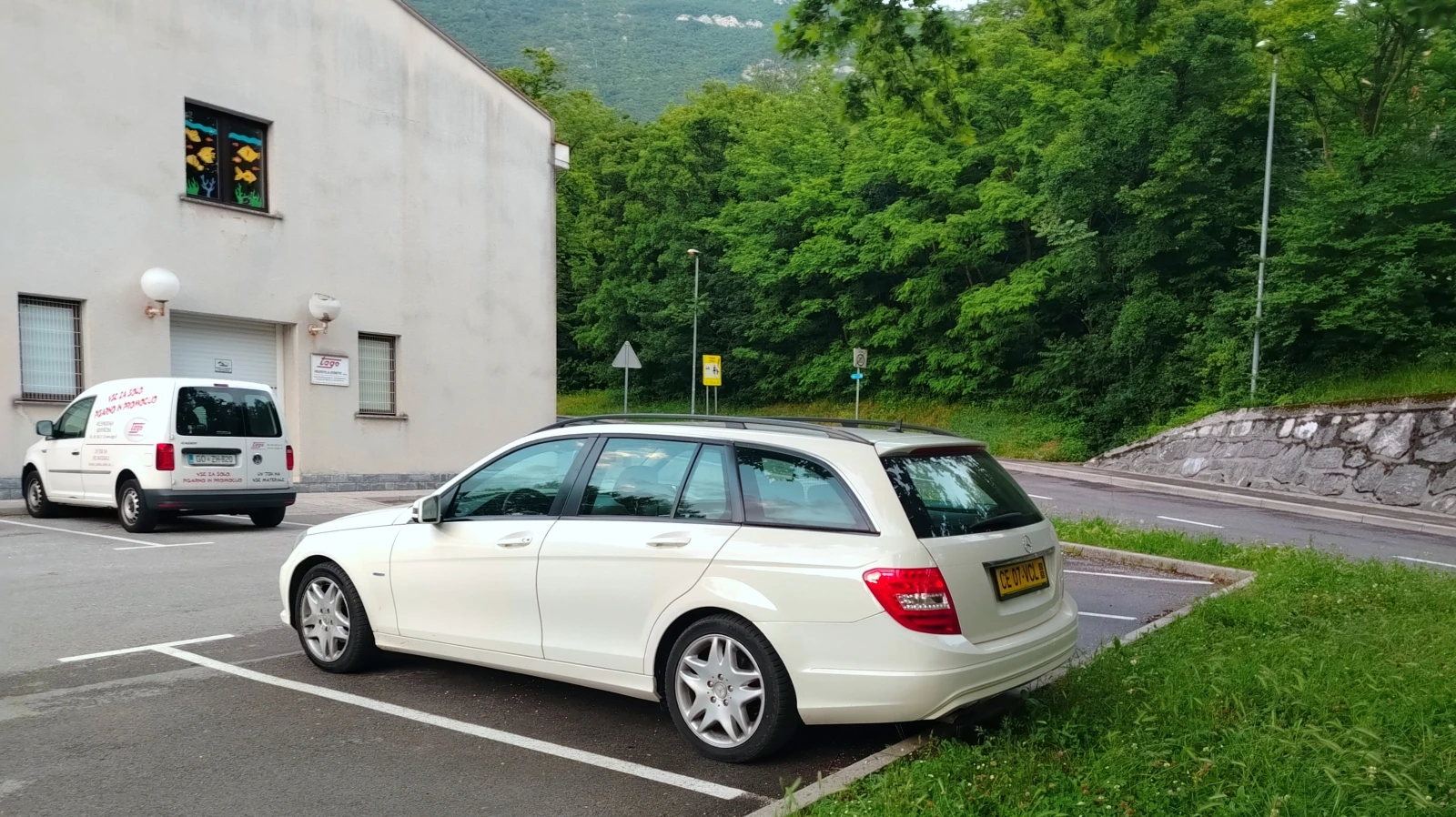 Mercedes-Benz C 180 CDI, снимка 16 - Автомобили и джипове - 54800084