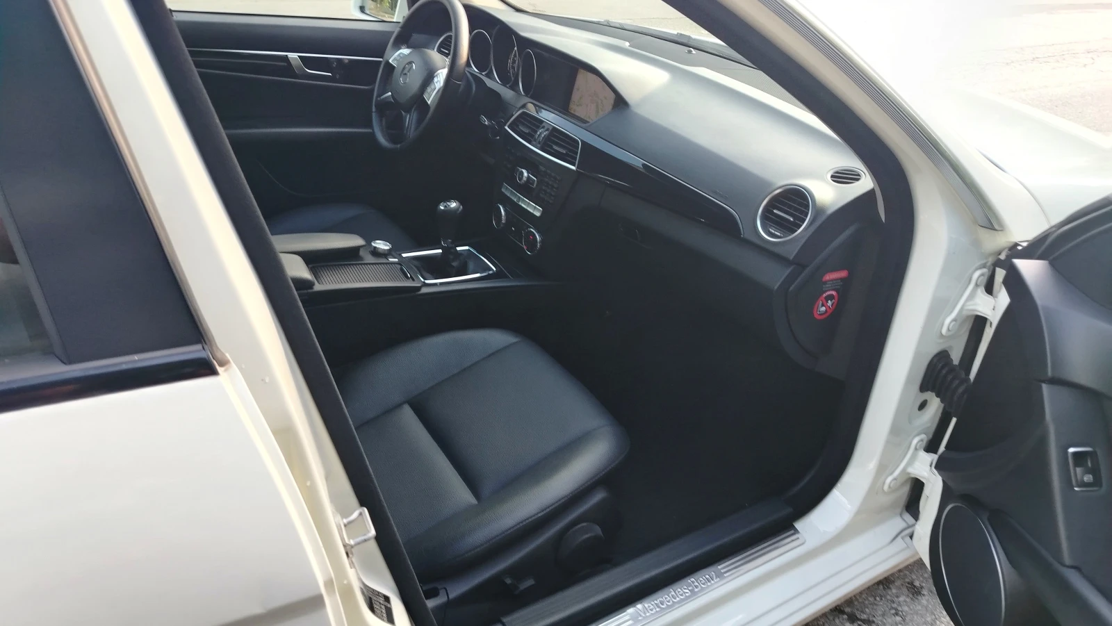 Mercedes-Benz C 180 CDI, снимка 12 - Автомобили и джипове - 54800084
