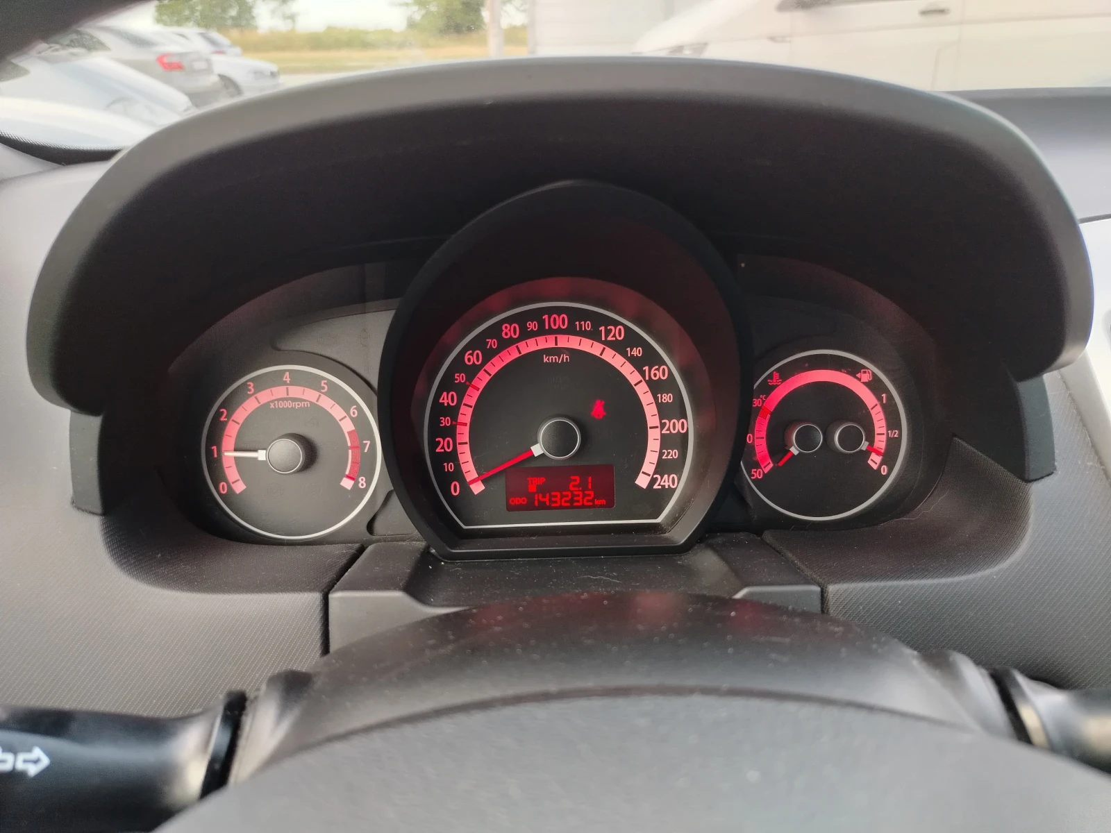 Kia Ceed 1.4i 143000km, снимка 7 - Автомобили и джипове - 54825334