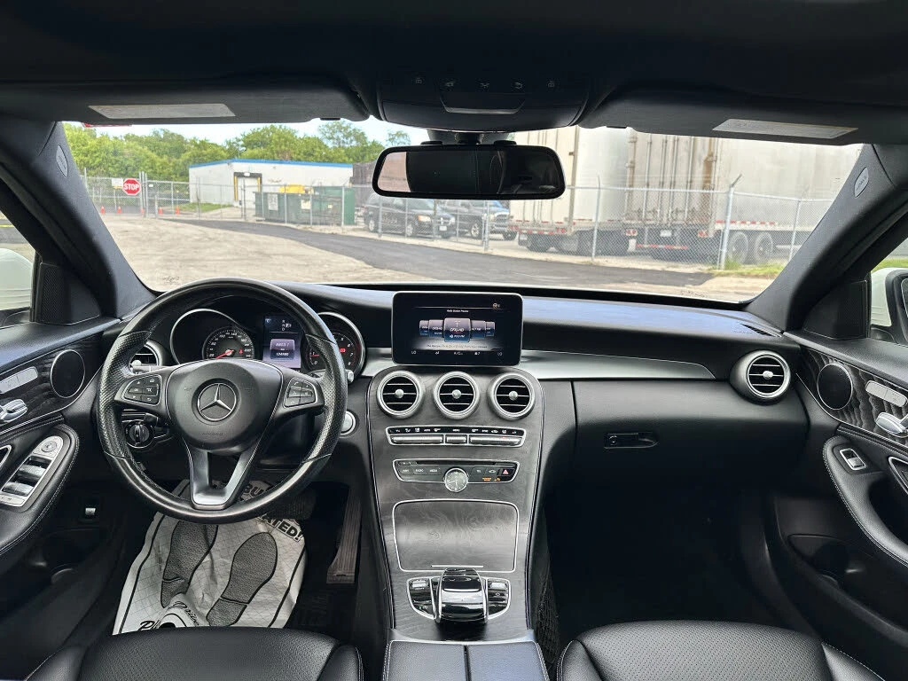 Mercedes-Benz C 300 4MATIC #LUXURY#, снимка 7 - Автомобили и джипове - 54883393