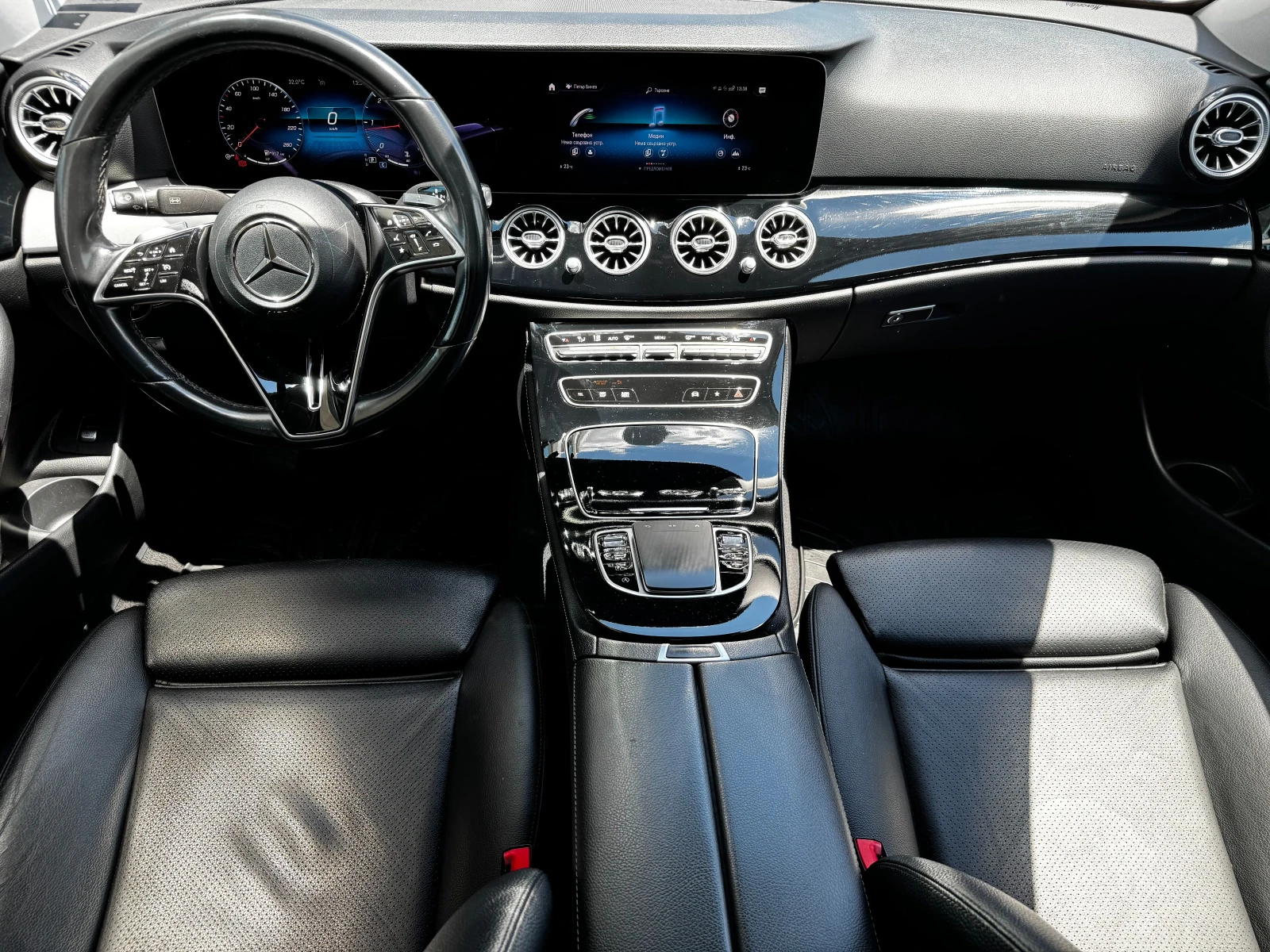 Mercedes-Benz E 200 D / Facelift / Digital / , снимка 10 - Автомобили и джипове - 55232792