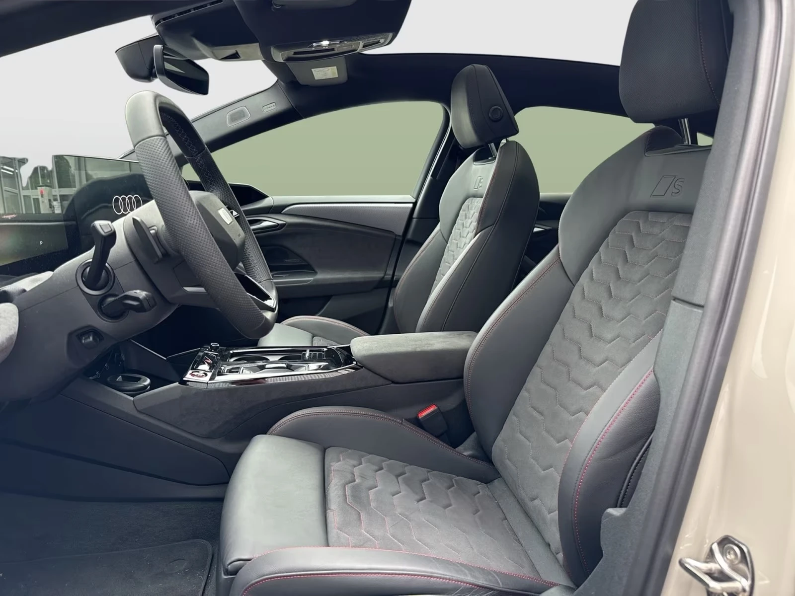Audi S6 E-TRON SPORTBACK/ MMI DISPLAY/ HUD/ B&O/ 360/ PANO, снимка 8 - Автомобили и джипове - 55239727