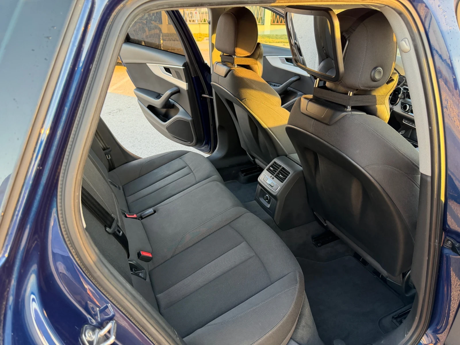 Audi A4 | Mobile.bg � ����������� 10