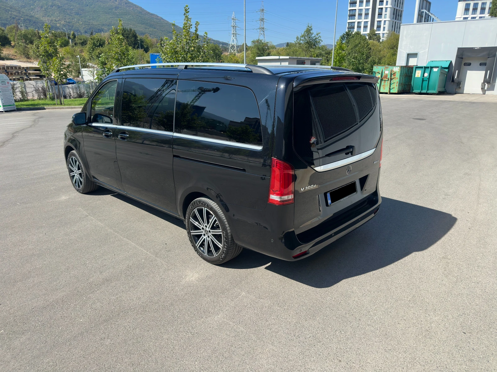 Mercedes-Benz V 300 4MATIC\BURMESTER\9G TRONIC, снимка 5 - Автомобили и джипове - 56059733