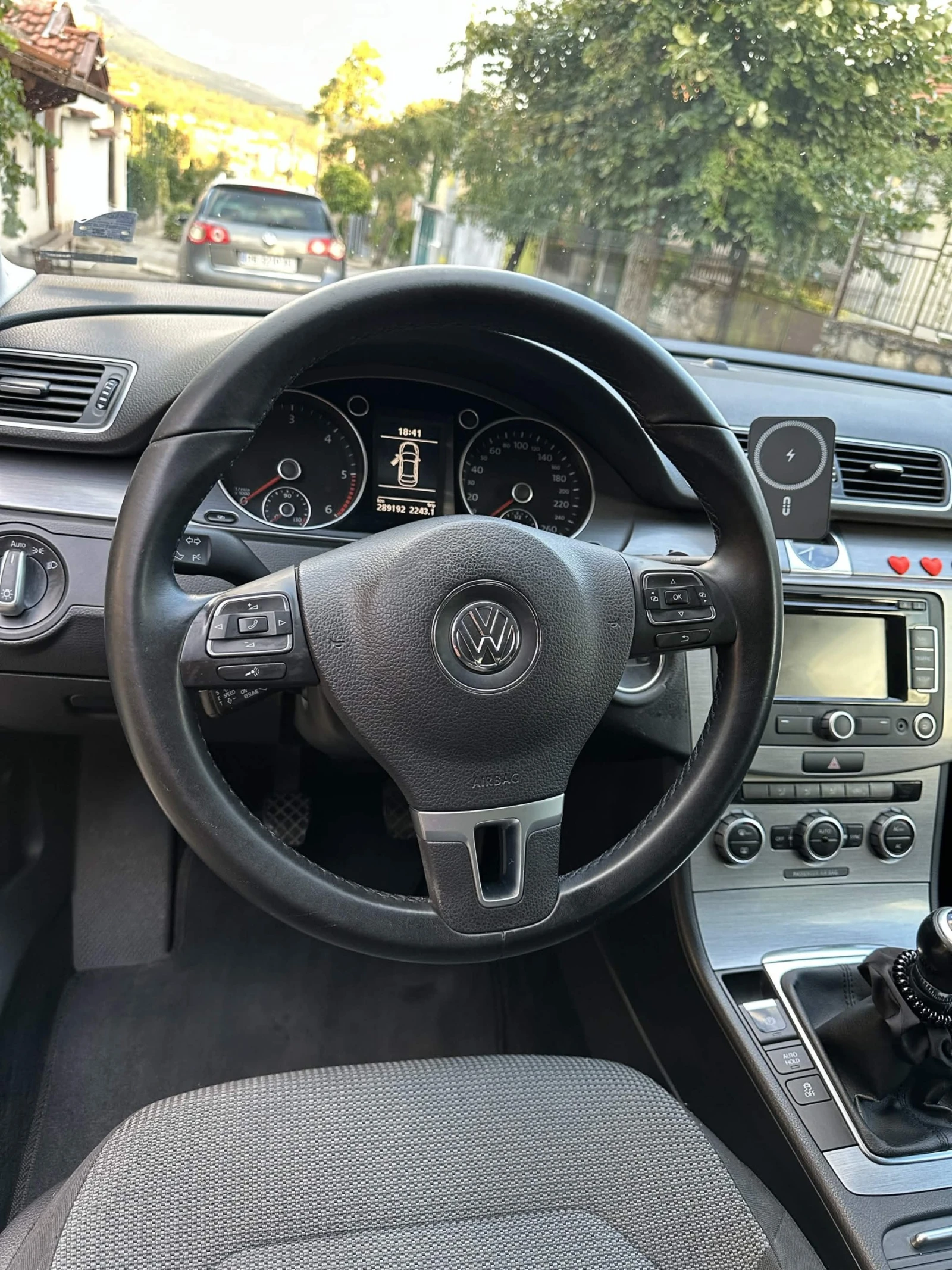 VW Passat, снимка 5 - Автомобили и джипове - 56210896