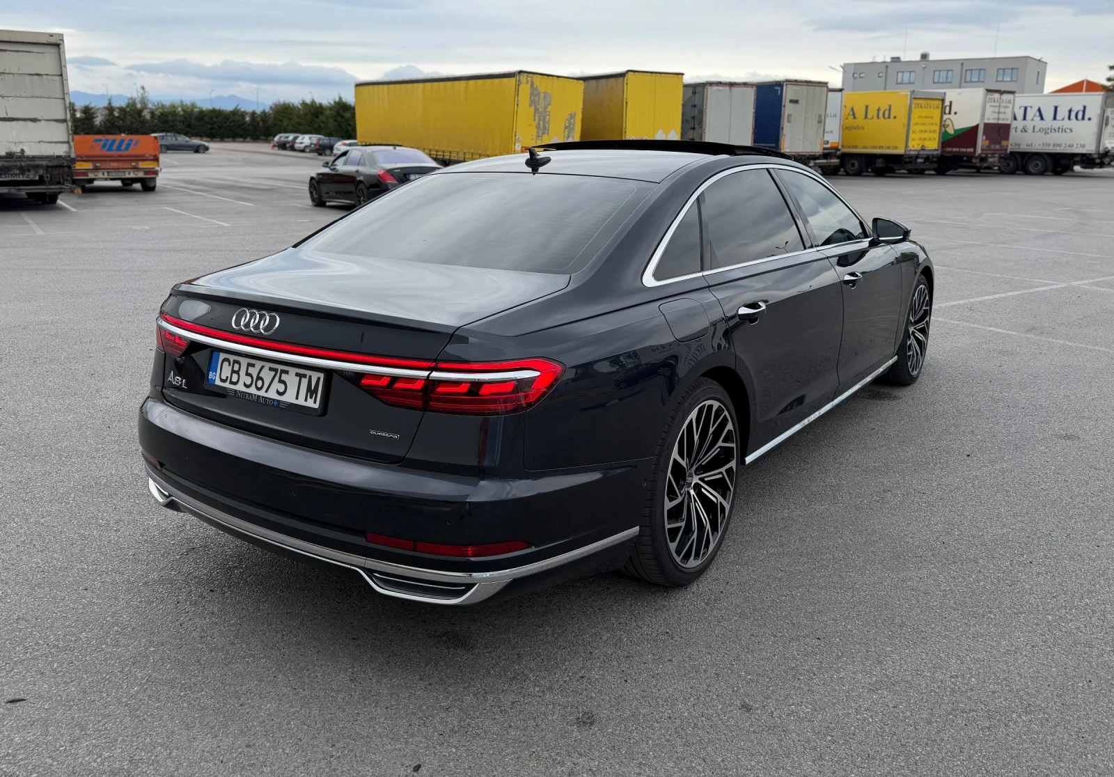Audi A8 L QUATTRO* B&O* 3XTV* MATRIX* 360CAM* PANO* HUD* , снимка 5 - Автомобили и джипове - 56242393