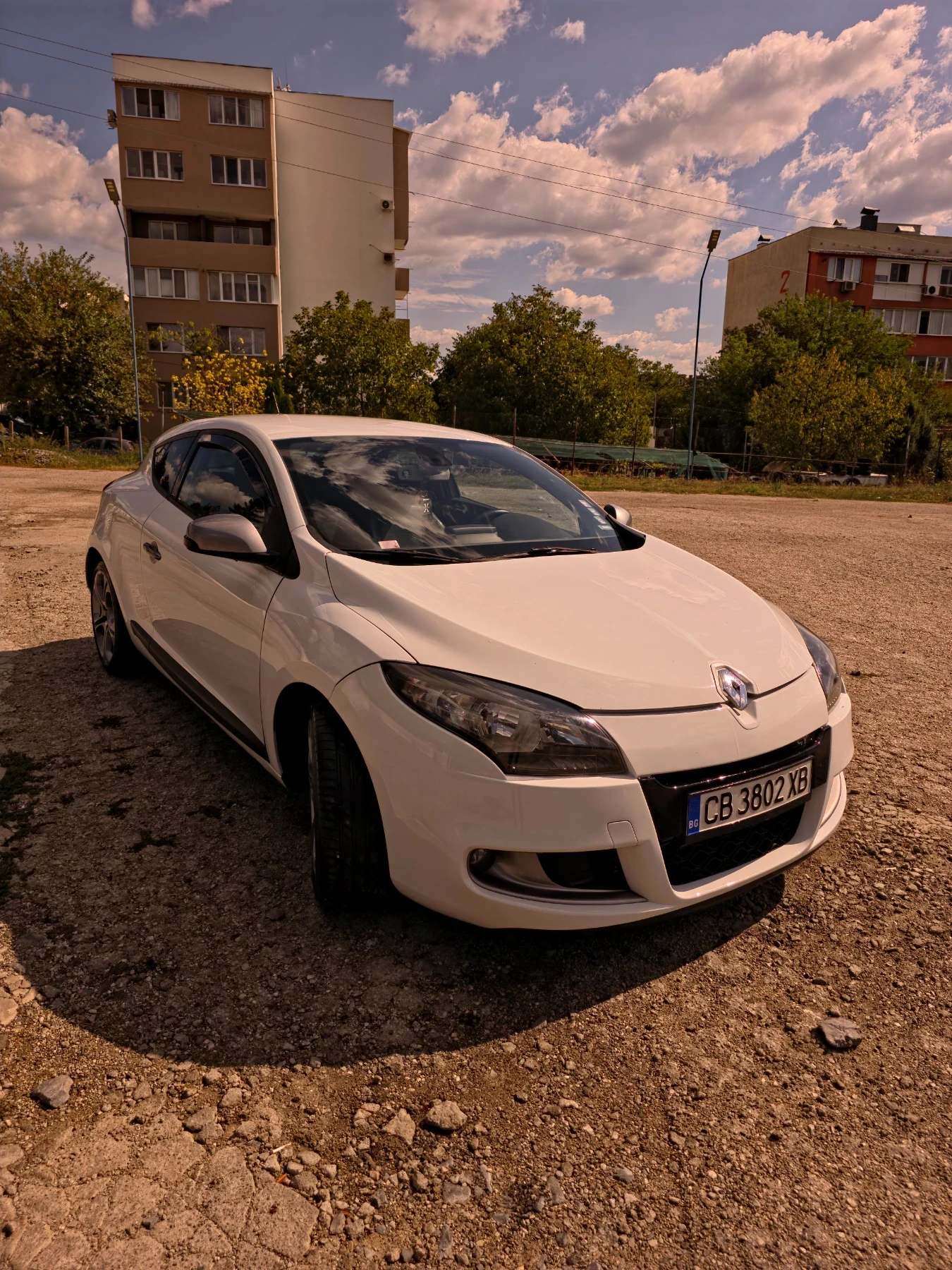 Renault Megane 3 GT, снимка 4 - Автомобили и джипове - 56470046