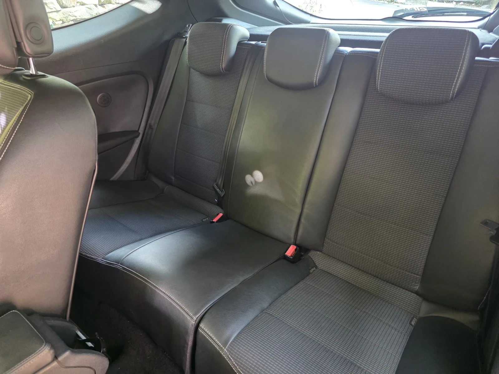 Renault Megane 3 GT, снимка 13 - Автомобили и джипове - 56470046