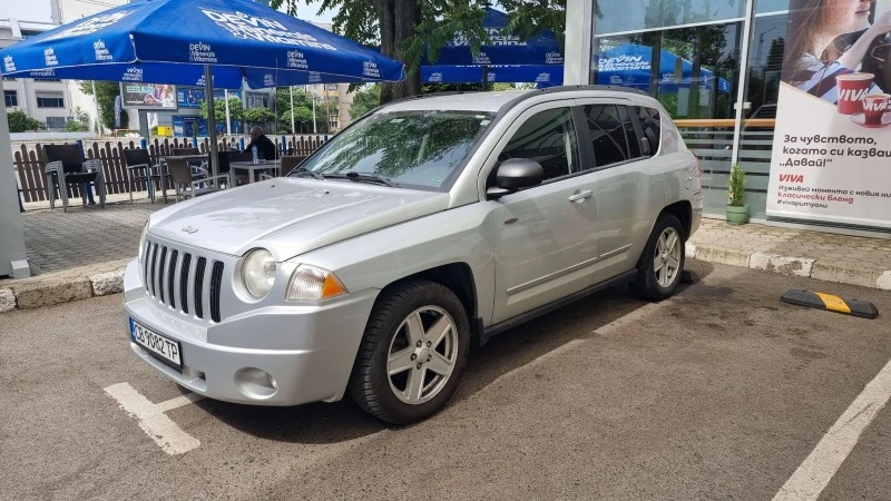 Jeep Compass Automatic , снимка 1 - Автомобили и джипове - 46336029