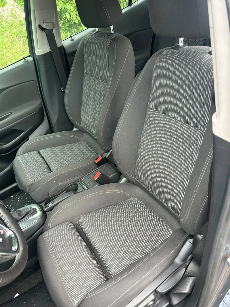 Opel Mokka 1.4 t, снимка 6 - Автомобили и джипове - 50448417