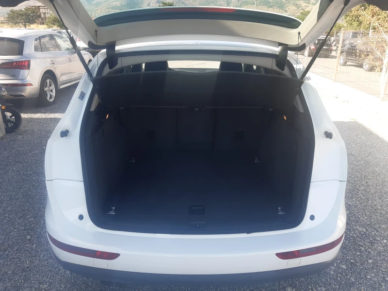 Audi Q5 КАТО НОВА-FUL, снимка 12 - Автомобили и джипове - 51289129
