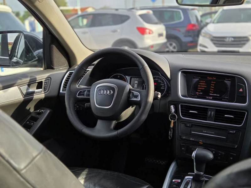 Audi Q5 2.0TDI* AUT* NAVI* FUL!!TOP* , снимка 12 - Автомобили и джипове - 51638811