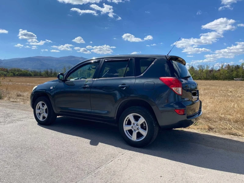 Toyota Rav4 2.2 D4D/136к.с., снимка 5 - Автомобили и джипове - 51823704