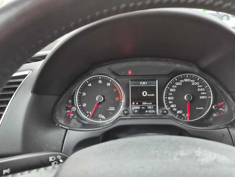 Audi Q5 * 2.0T Progressiv * CARFAX * ЦЕНА ДО БГ, снимка 8 - Автомобили и джипове - 52800801