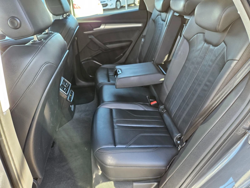 Audi Q5 40TDI/190k.c/4X4/7ск/LED/NAVI/БЛУТУТ/EURO 6B/ТОП, снимка 16 - Автомобили и джипове - 53109986
