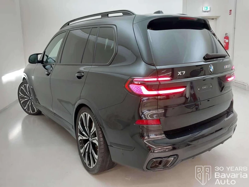 BMW X7 M60i xDrive Sportautomatic, снимка 2 - Автомобили и джипове - 53568065