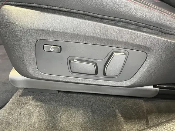 BMW X4 M40d xDrive = Shadow Line = Гаранция - изображение 6