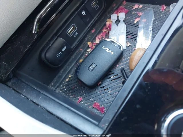 Kia Sportage HYBRID EX, снимка 14 - Автомобили и джипове - 53572111