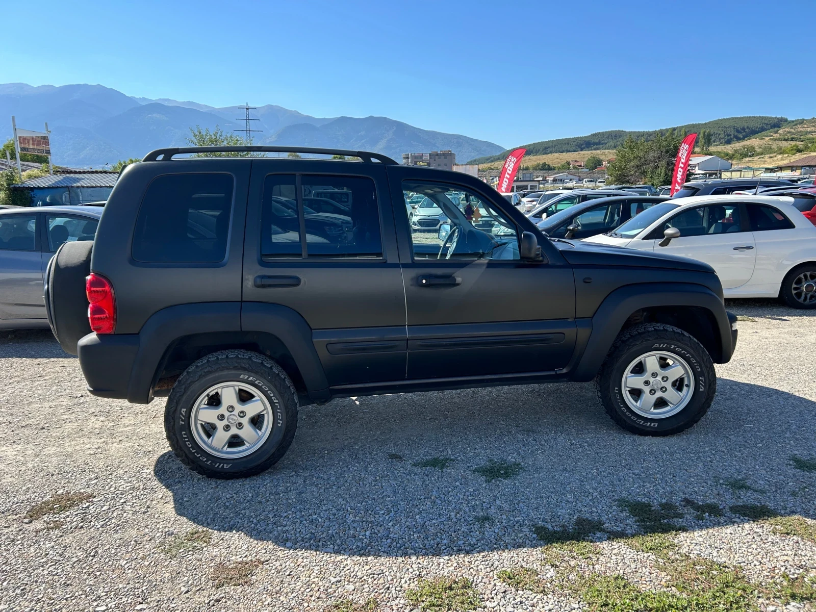 Jeep Cherokee 2.5CRD 4x4  - изображение 4