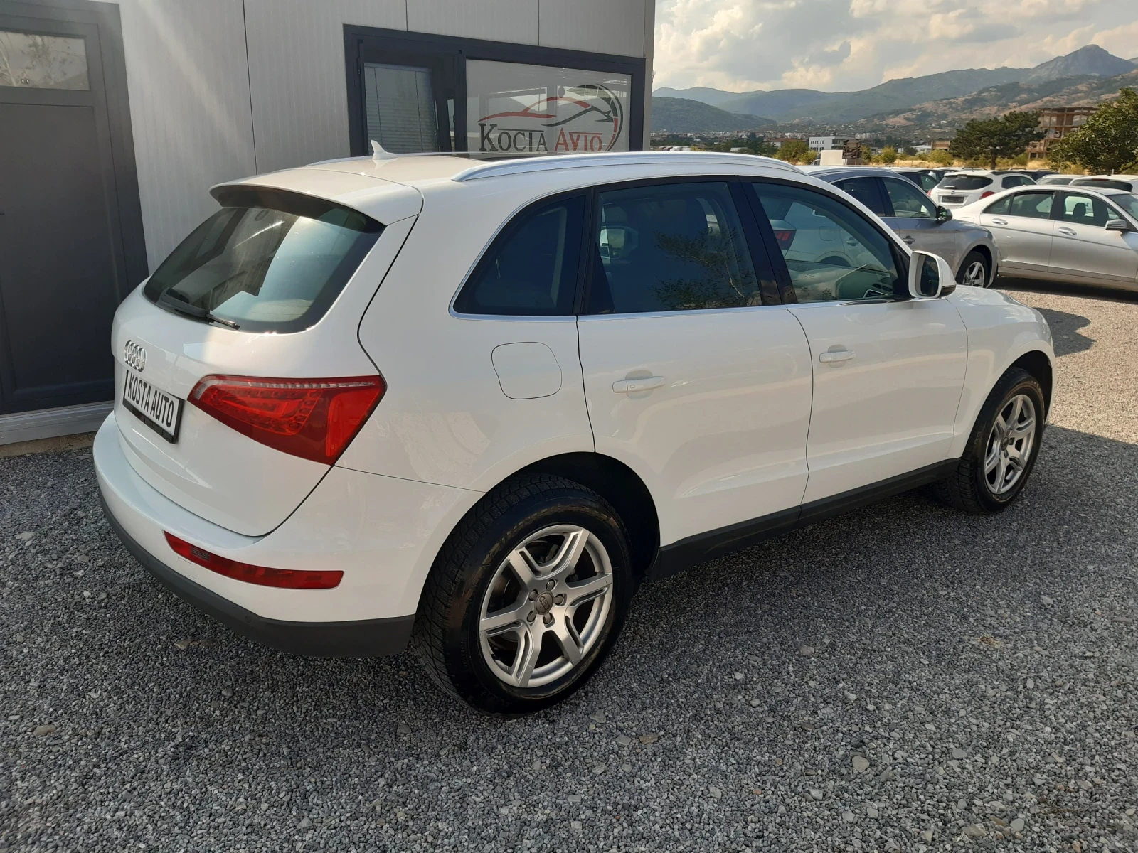 Audi Q5 КАТО НОВА - изображение 3