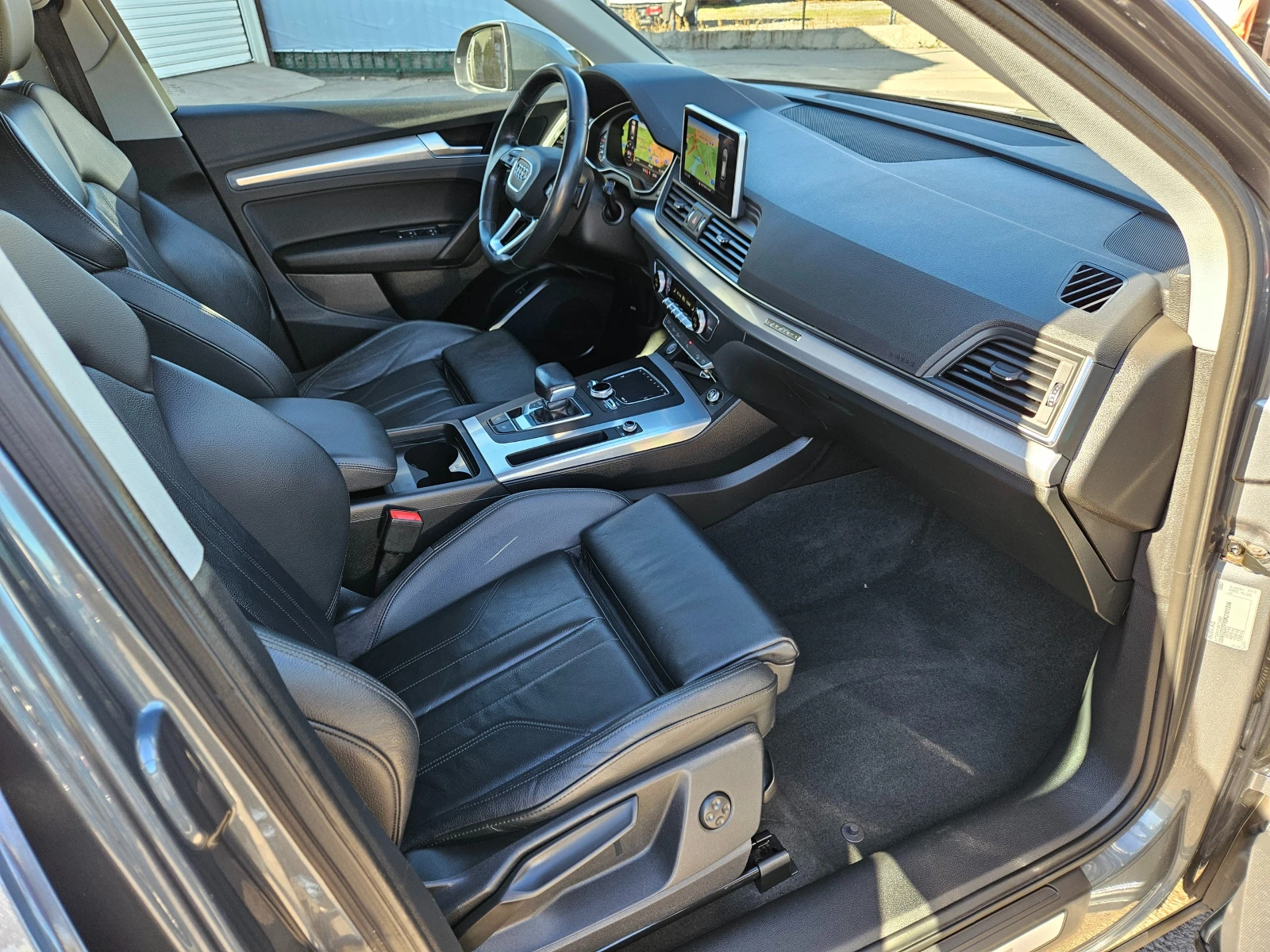 Audi Q5 40TDI/190k.c/4X4/7��/LED/NAVI/������/EURO 6B/��� | Mobile.bg � ����������� 15