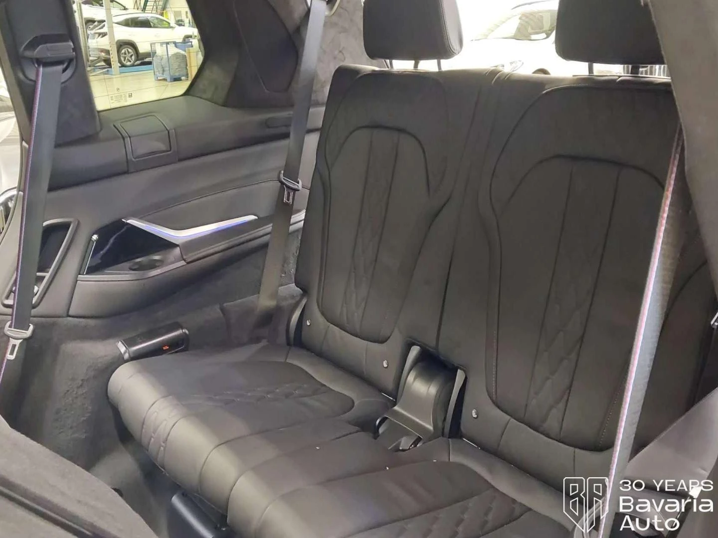 BMW X7 M60i xDrive Sportautomatic - изображение 10