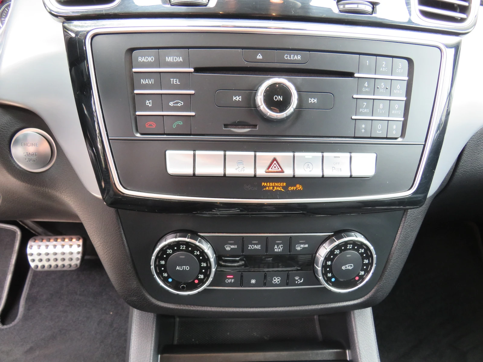 Mercedes-Benz GLE 350 * AMG PACK 9G РЕГИСТРИРАН* , снимка 14 - Автомобили и джипове - 54501385