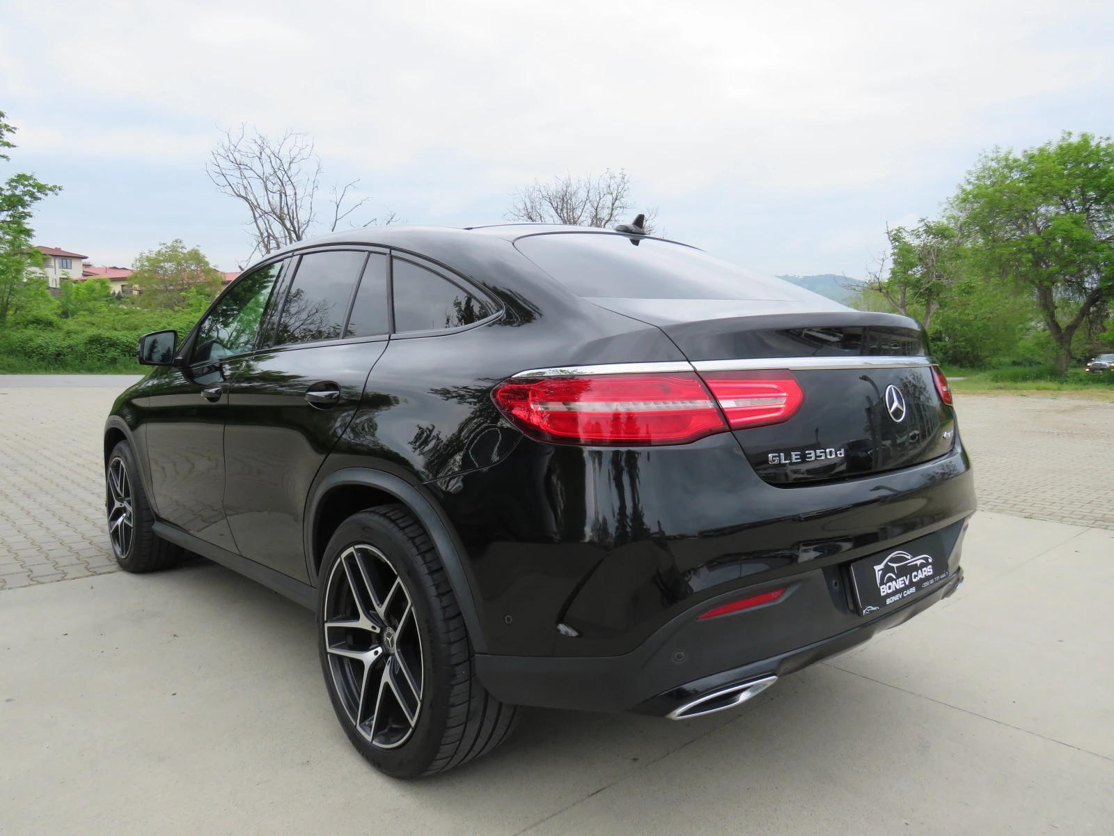 Mercedes-Benz GLE 350 * AMG PACK 9G РЕГИСТРИРАН* , снимка 7 - Автомобили и джипове - 54501385