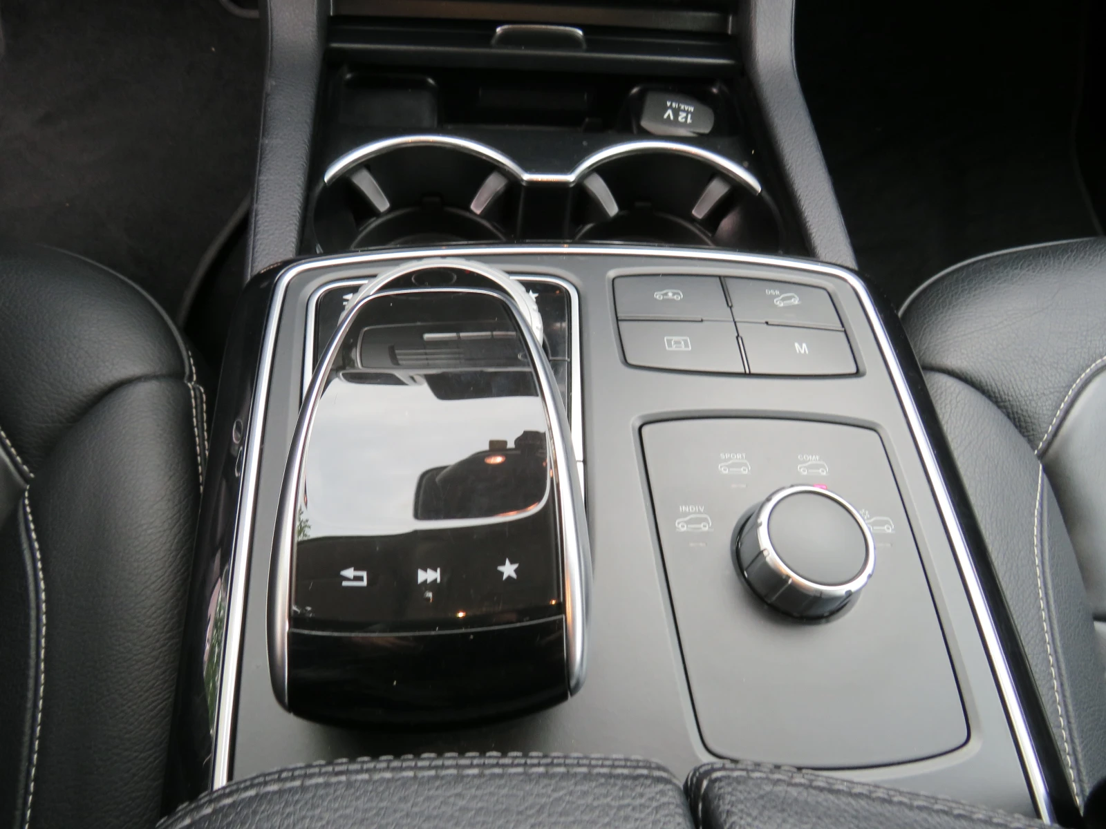 Mercedes-Benz GLE 350 * AMG PACK 9G РЕГИСТРИРАН* , снимка 13 - Автомобили и джипове - 54501385