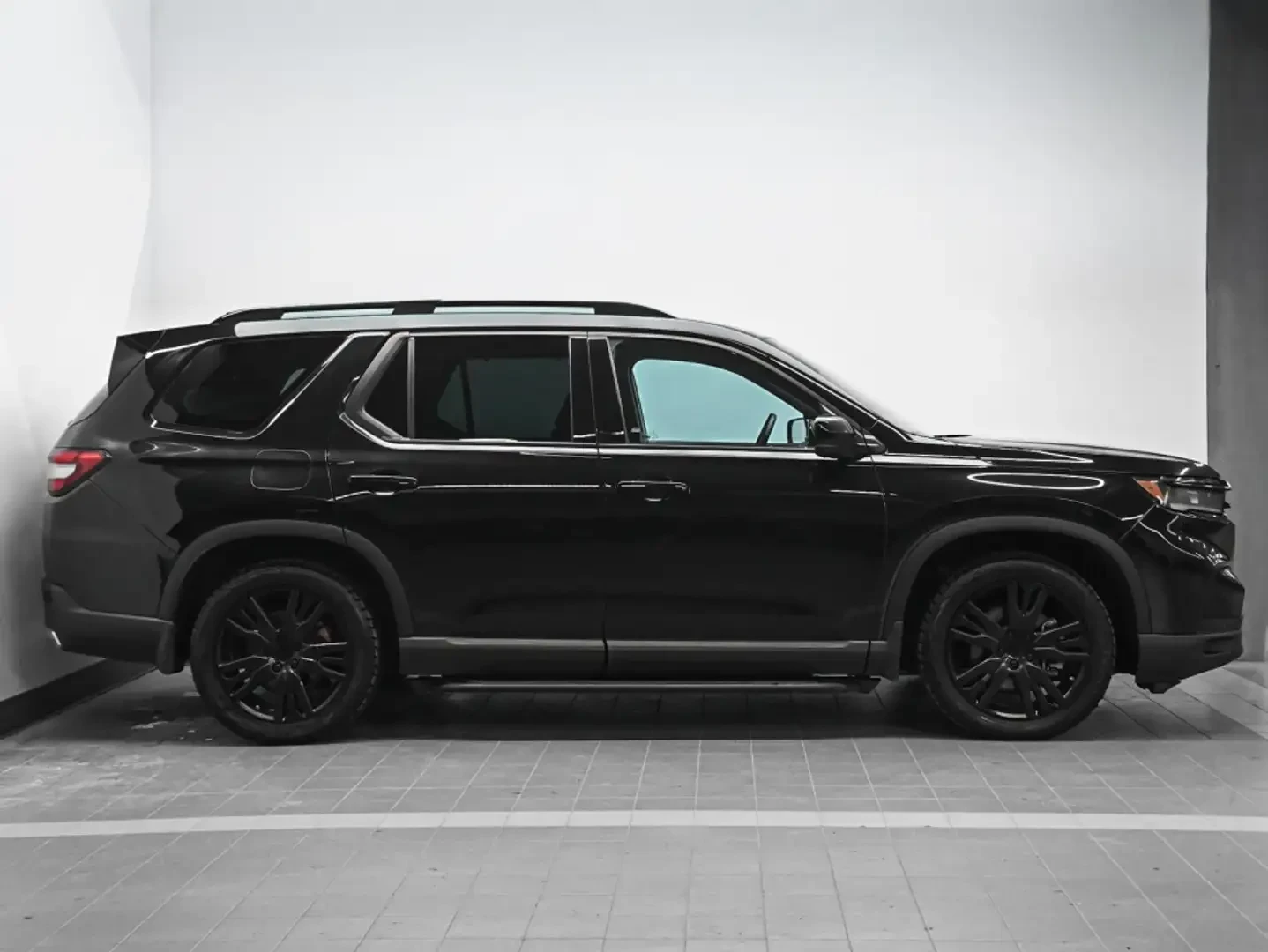 Honda Pilot Elite Black Edition AWD* ОБДУХ* ПАНО* ДИГИТАЛ, снимка 4 - Автомобили и джипове - 54850010