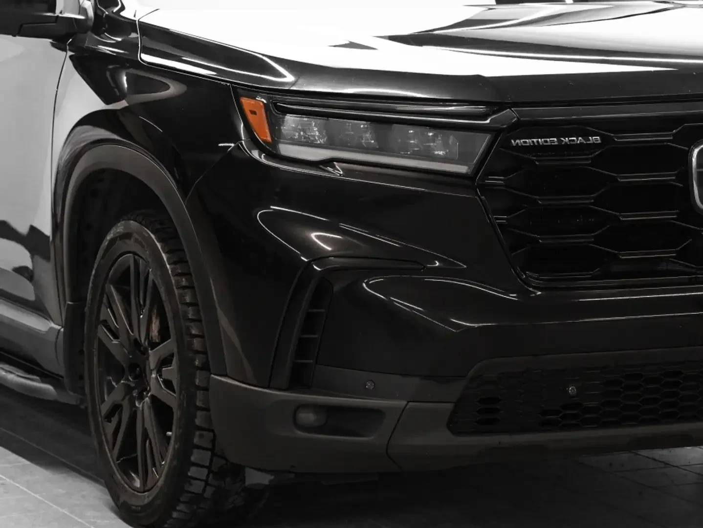 Honda Pilot Elite Black Edition AWD* ОБДУХ* ПАНО* ДИГИТАЛ, снимка 2 - Автомобили и джипове - 54850010