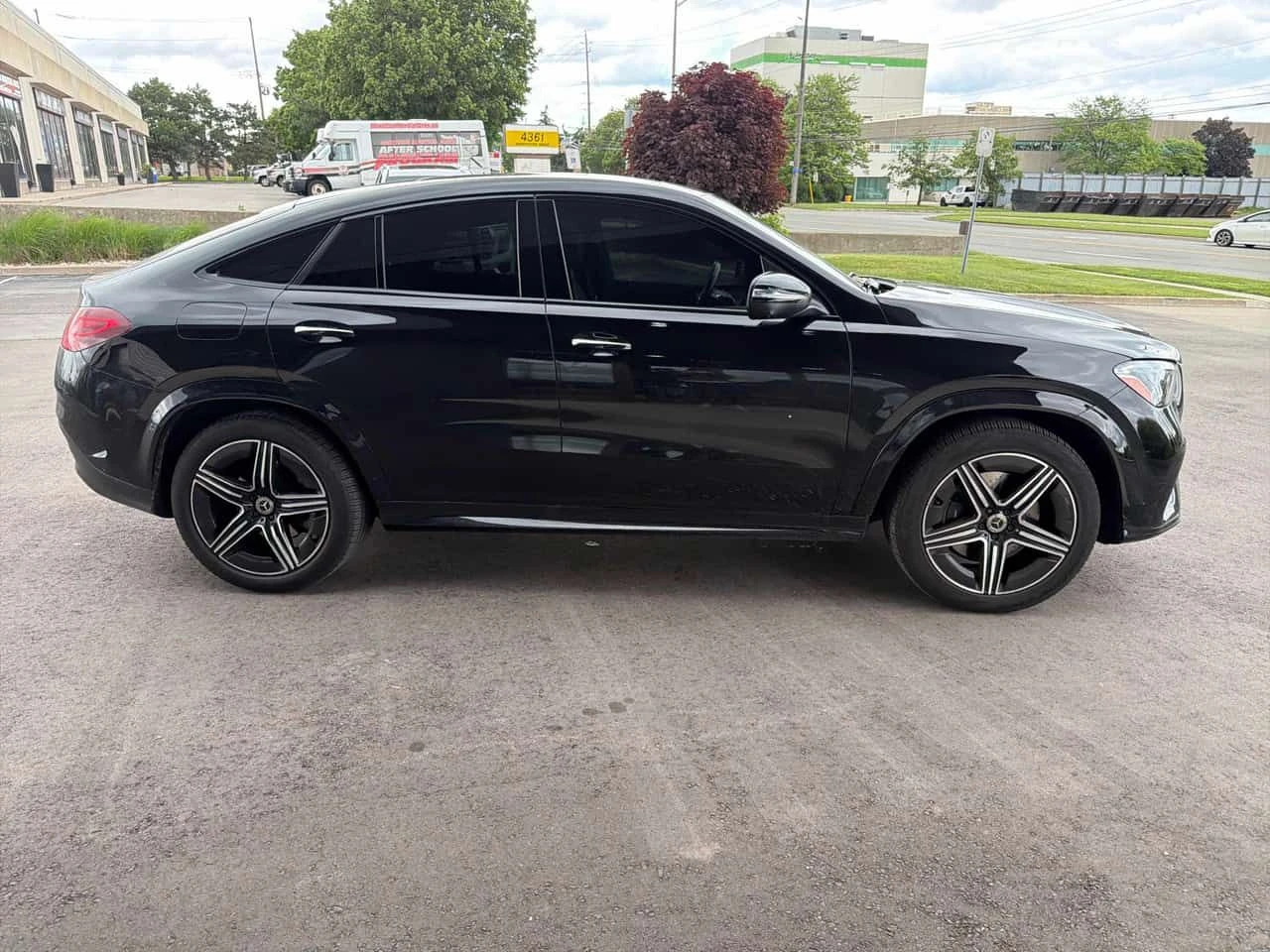 Mercedes-Benz GLE 450 Coupe *  CARFAX * ОПЦИЯ ЗА ФИНАНСИРАНЕ, снимка 3 - Автомобили и джипове - 54987422