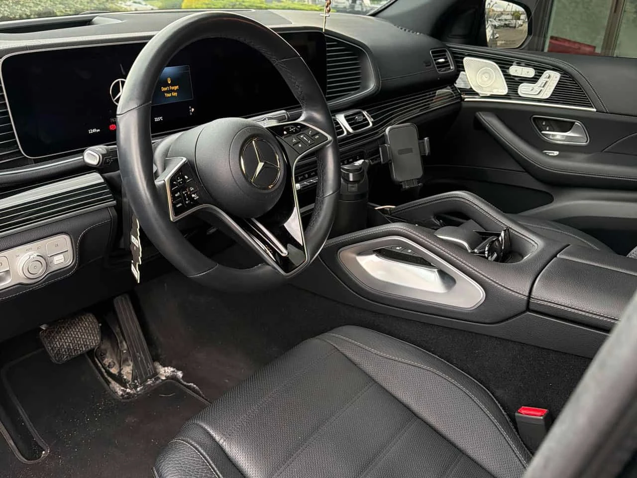 Mercedes-Benz GLE 450 Coupe *  CARFAX * ОПЦИЯ ЗА ФИНАНСИРАНЕ, снимка 5 - Автомобили и джипове - 54987422