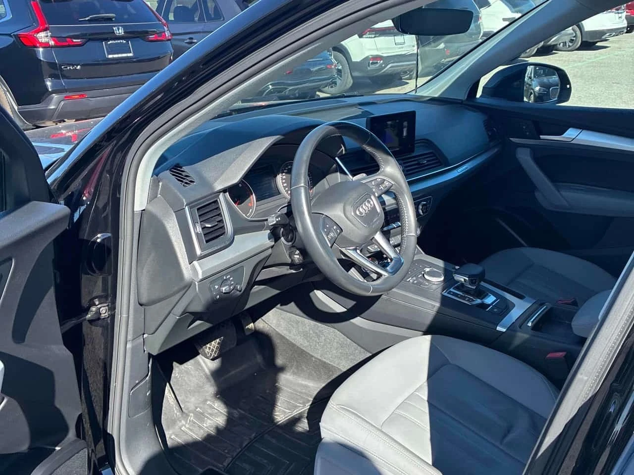 Audi Q5 * Komfort * CARFAX * ����� �� ����������� | Mobile.bg � ����������� 5