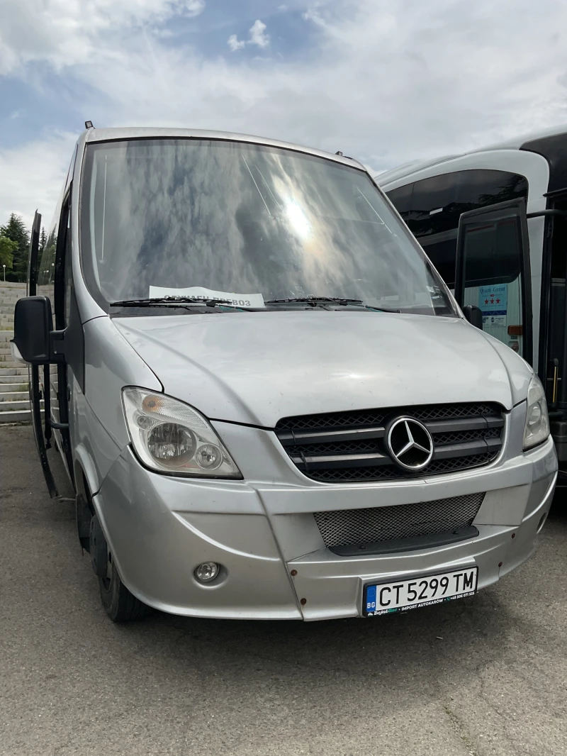 Mercedes-Benz Vario Rosero 818 P First