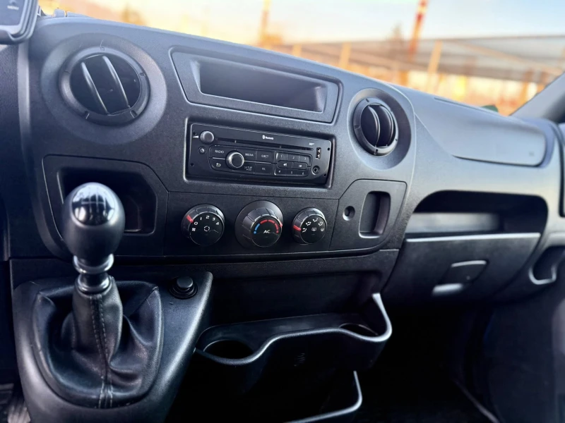 Opel Movano 2.3 6-скорости, снимка 10 - Бусове и автобуси - 52748460