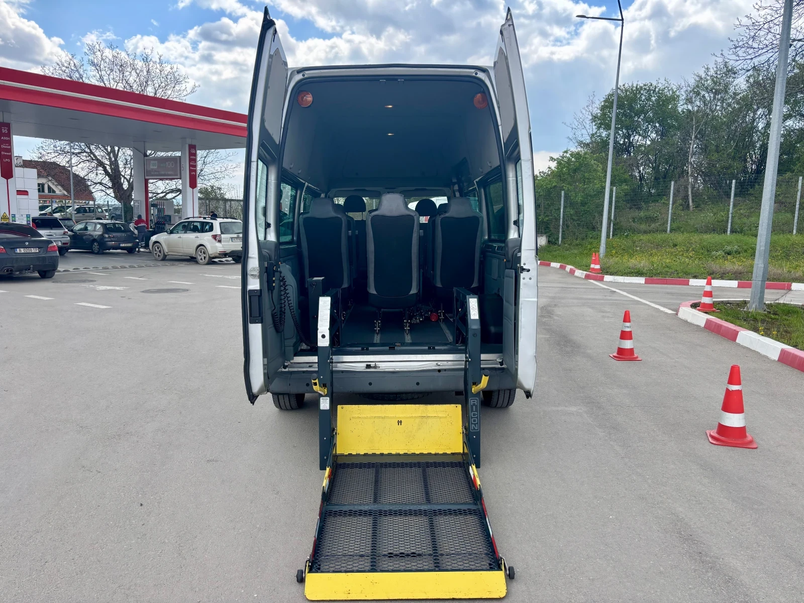 Ford Transit 2.2TDCI 140k 6sped XXL - изображение 8