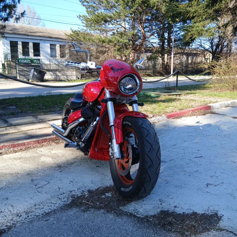 Suzuki Boulevard М50