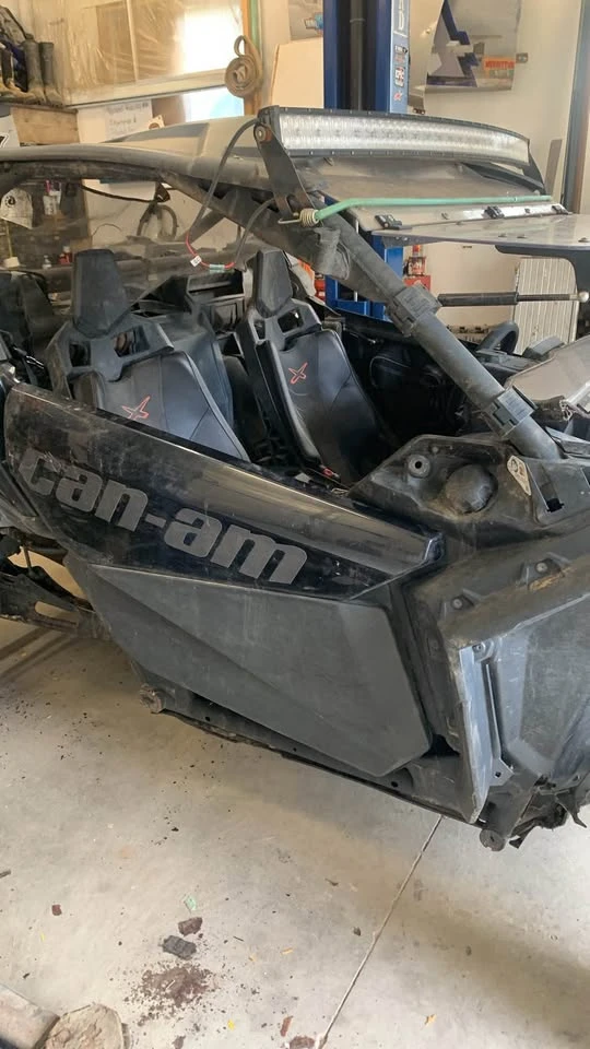 Can-Am Maverick X3 1000rr turbo* CARFAX * БЕЗ ПЪРВОНАЧАЛНА ВНОСКА - изображение 10