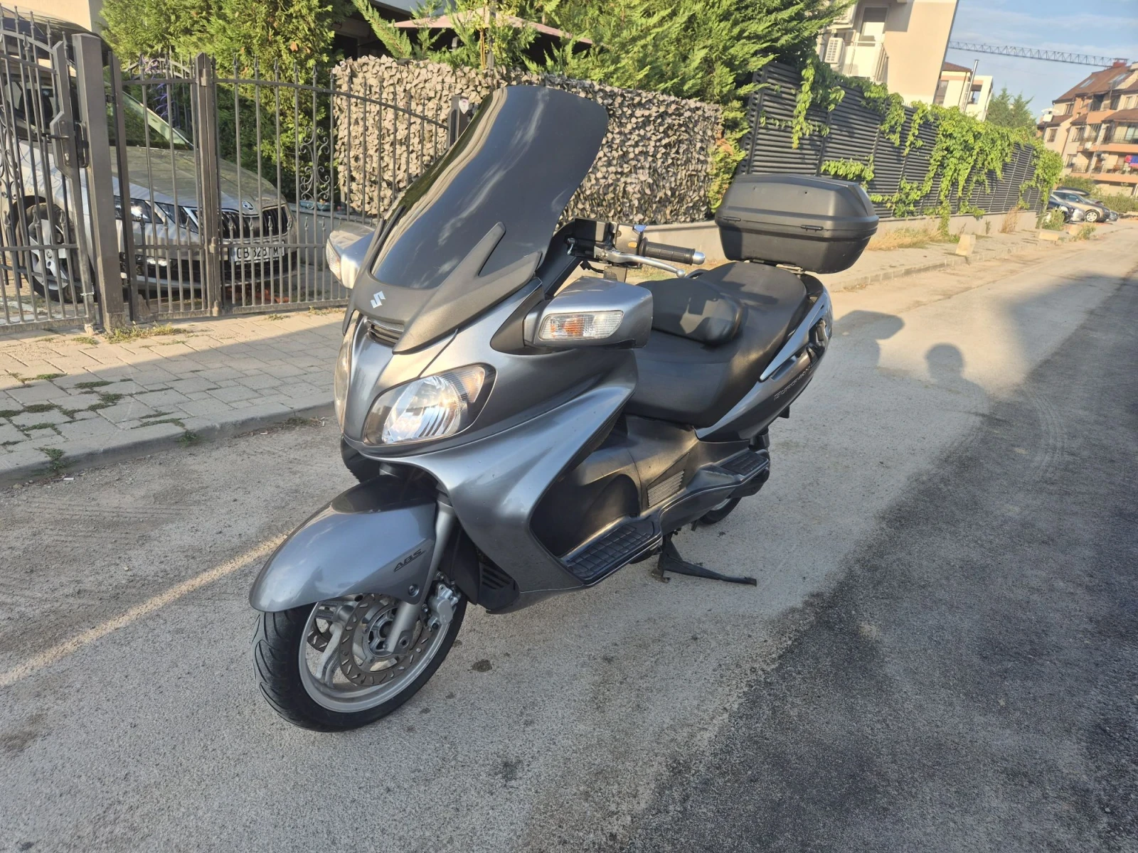 Suzuki Burgman 650 Executive ABS, снимка 7 - Мотоциклети и мототехника - 55804921