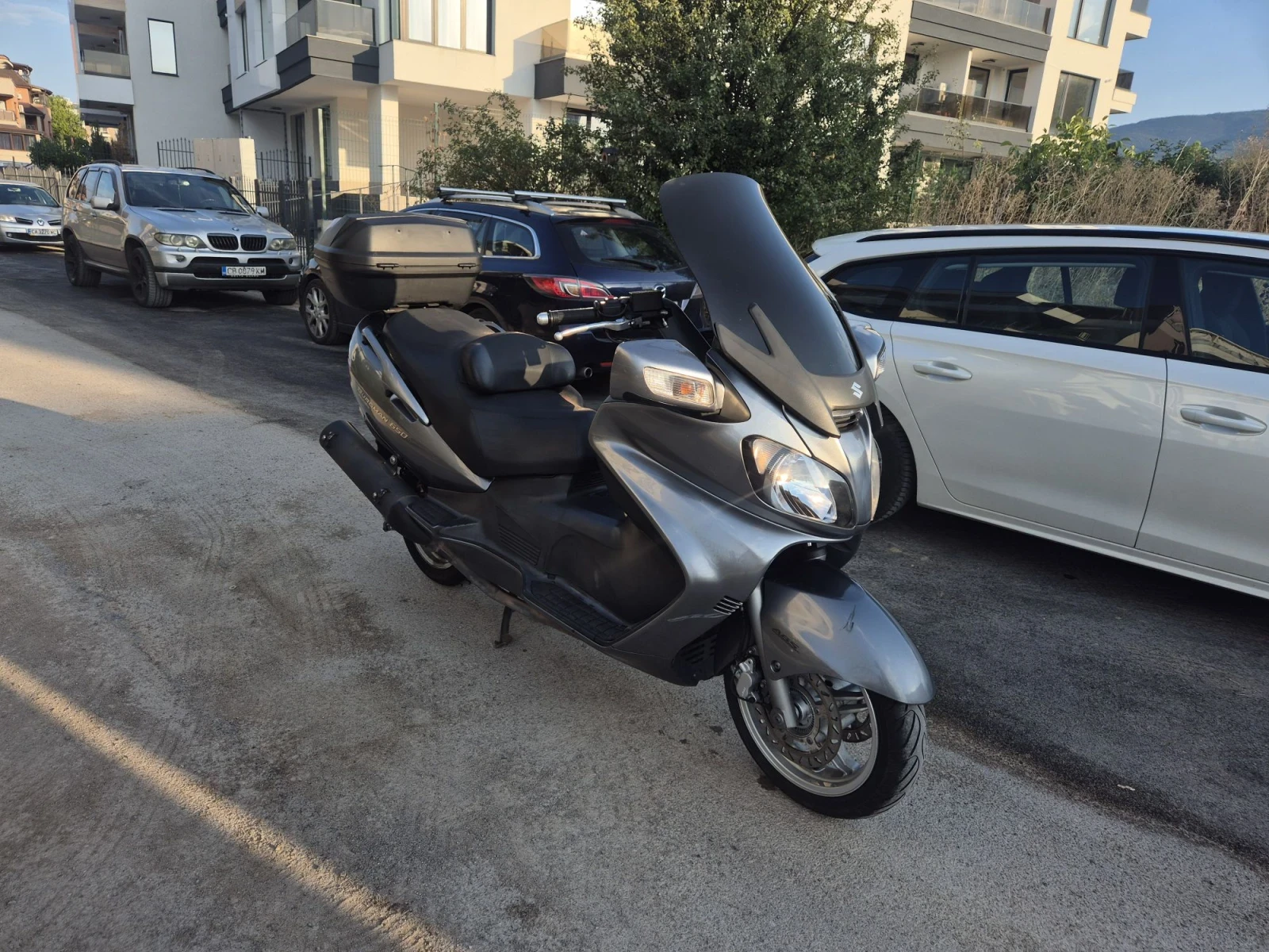 Suzuki Burgman 650 Executive ABS, снимка 2 - Мотоциклети и мототехника - 55804921