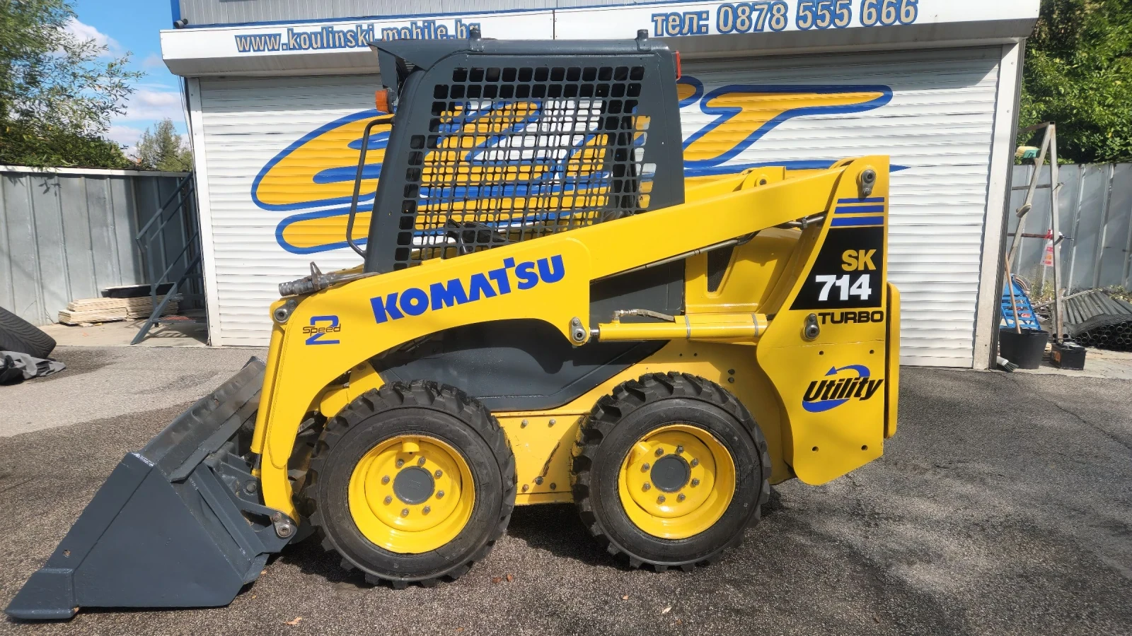 Мини челни товарачи Komatsu Sk714 super flow  ПЕРФЕКТЕН !!! - изображение 3