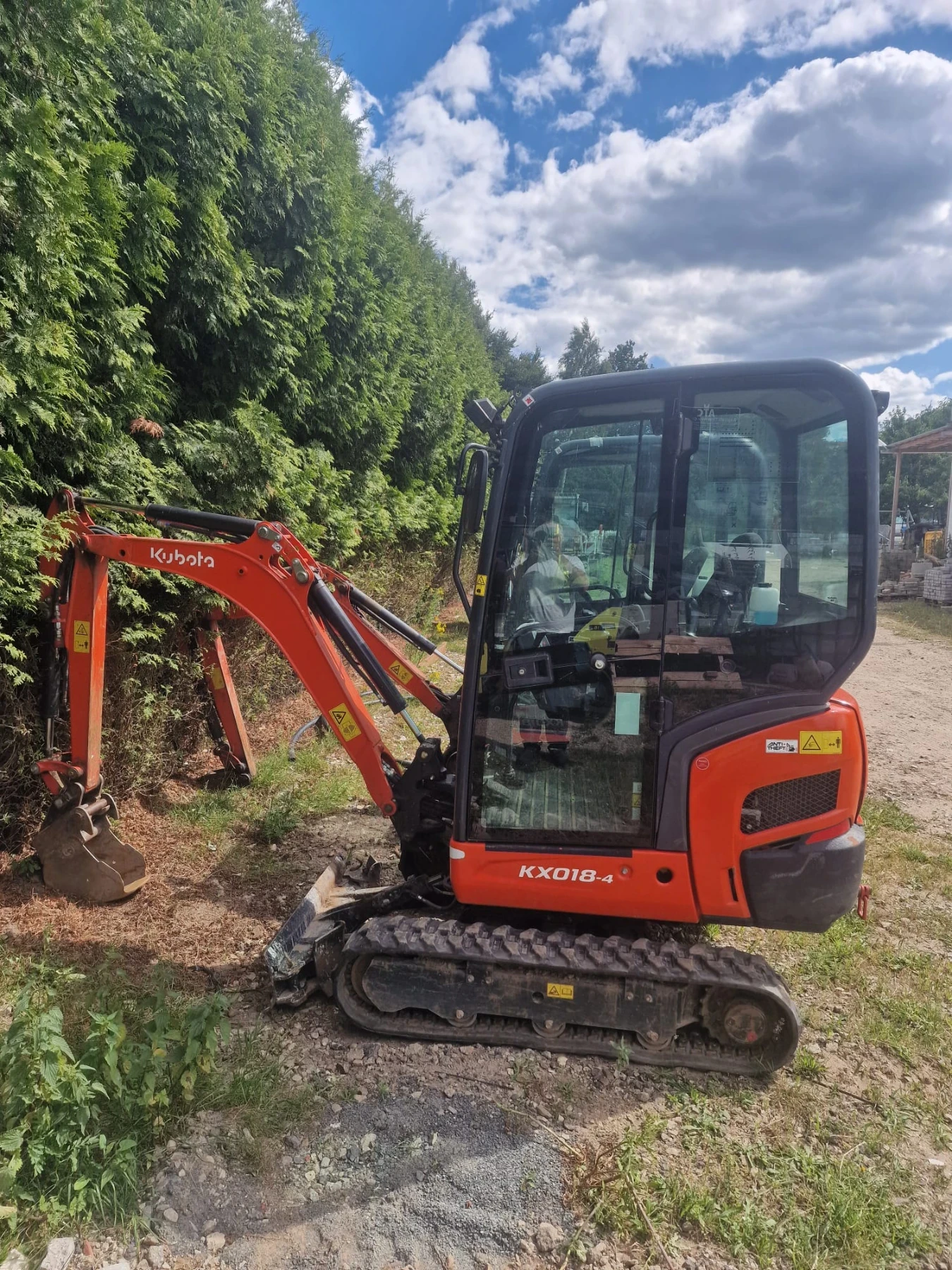 Багер Kubota KX-18 -4