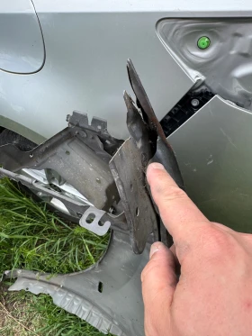 Nissan Murano 2011г десен калник с лека забележка , снимка 5