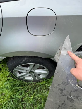 Nissan Murano 2011г десен калник с лека забележка , снимка 3