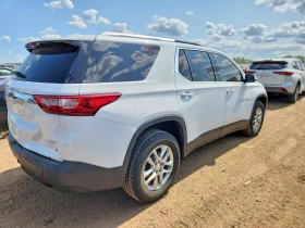 Chevrolet Traverse 3.6l Lt, снимка 3