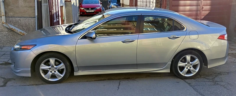 Honda Accord 2.0i Бензин, снимка 5 - Автомобили и джипове - 48613307