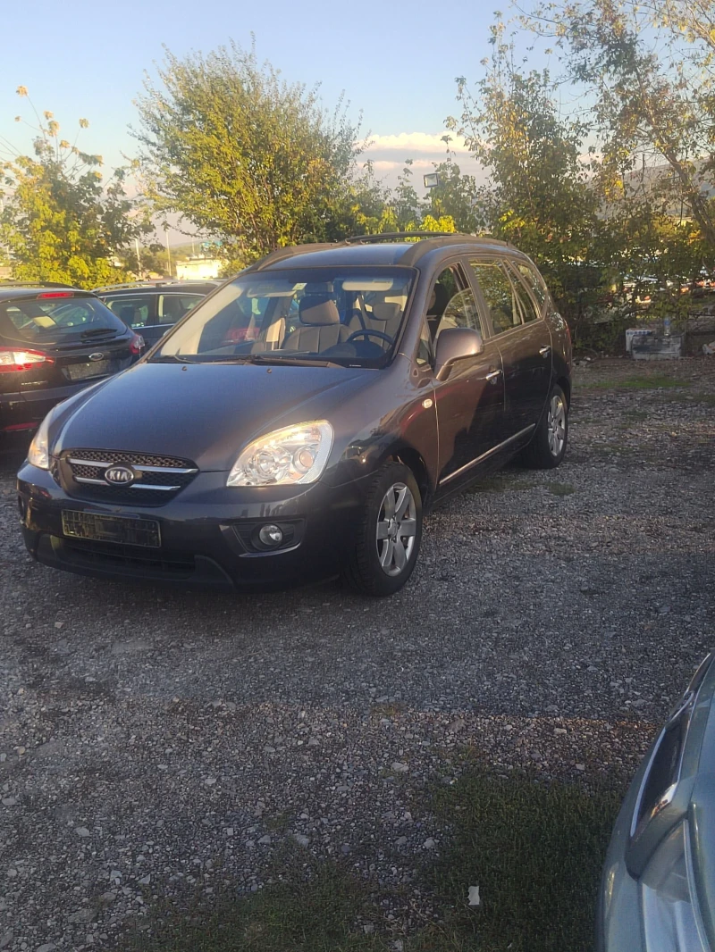 Kia Carens 2.0 BENZIN , снимка 2 - Автомобили и джипове - 48620064