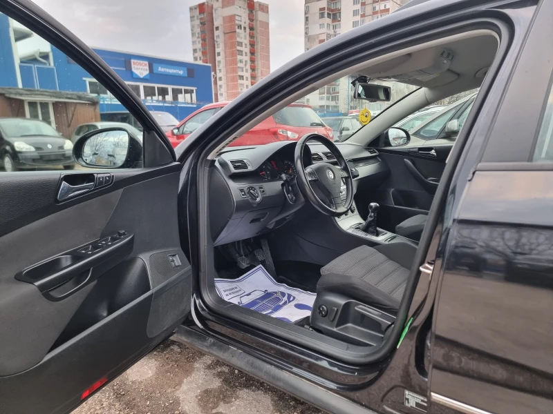 VW Passat 2.0TDI, снимка 10 - Автомобили и джипове - 49123388