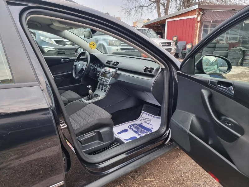 VW Passat 2.0TDI, снимка 15 - Автомобили и джипове - 49123388